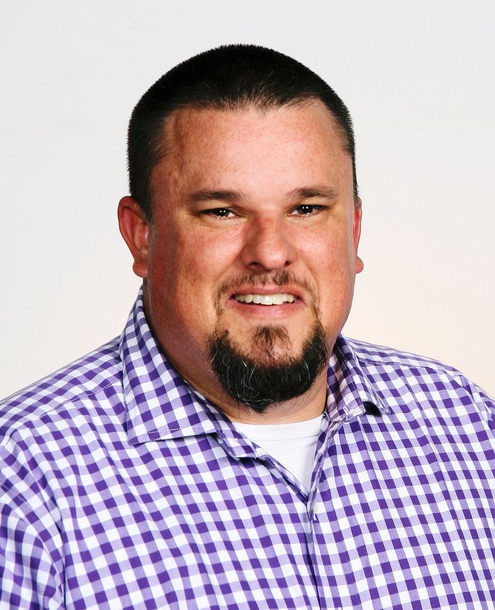 Vine Middle Magnet tweet media