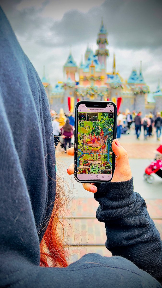 Playing at my other favorite castle #dfkscenery @DefiKingdoms