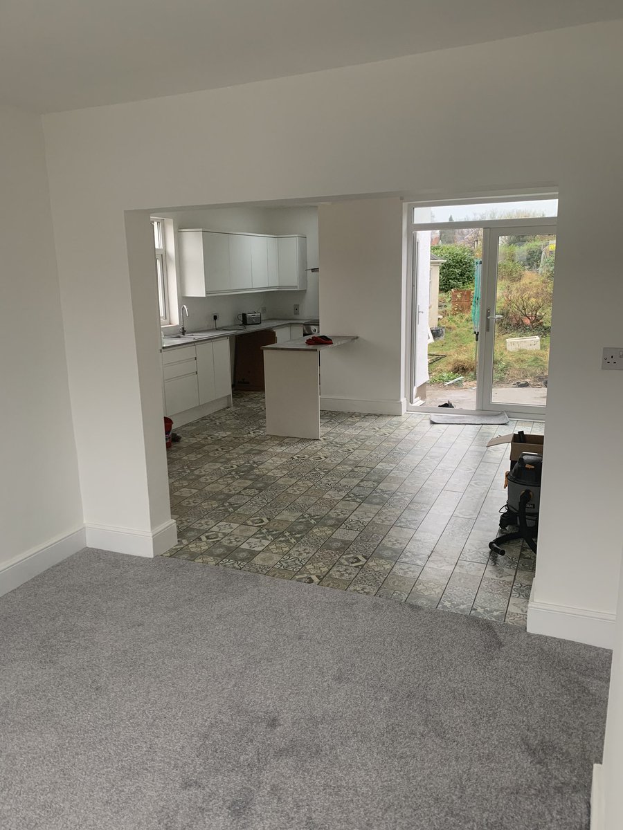 Ring Family tweet media