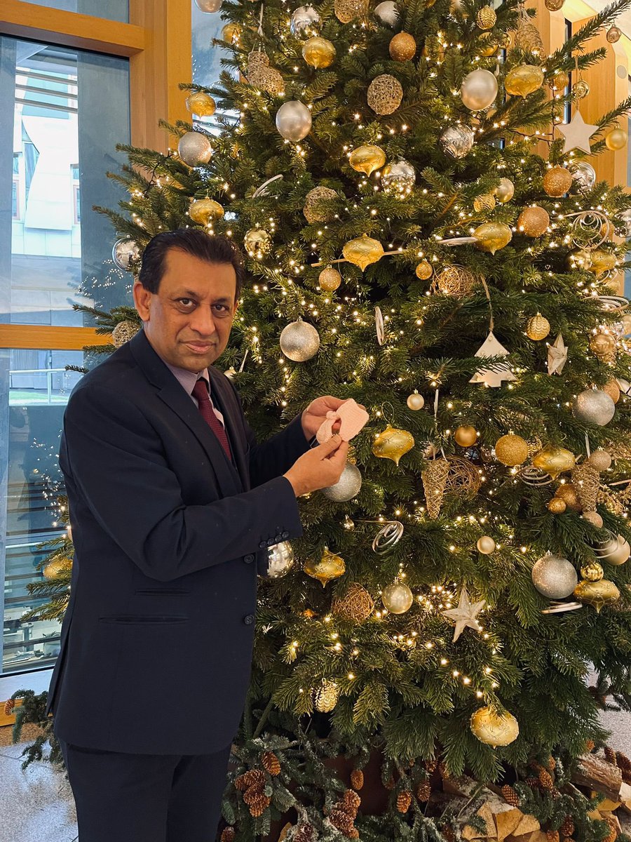 FoysolChoudhury's tweet photo. Delighted to support @NSPCC support Scotland’s Knit for a Fair Start Campaign.

 Crucial we get investment in specialist services that support the parent-infant relationship, which help a child’s healthy development and relationships. https://t.co/B83EOWVYbl