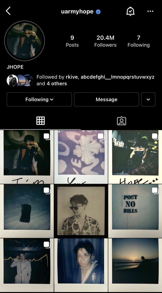 thehobiprint's tweet photo. Hoseok truly has the most aesthetic and coolest instagram feed ever https://t.co/oe4a0Lt9Tu