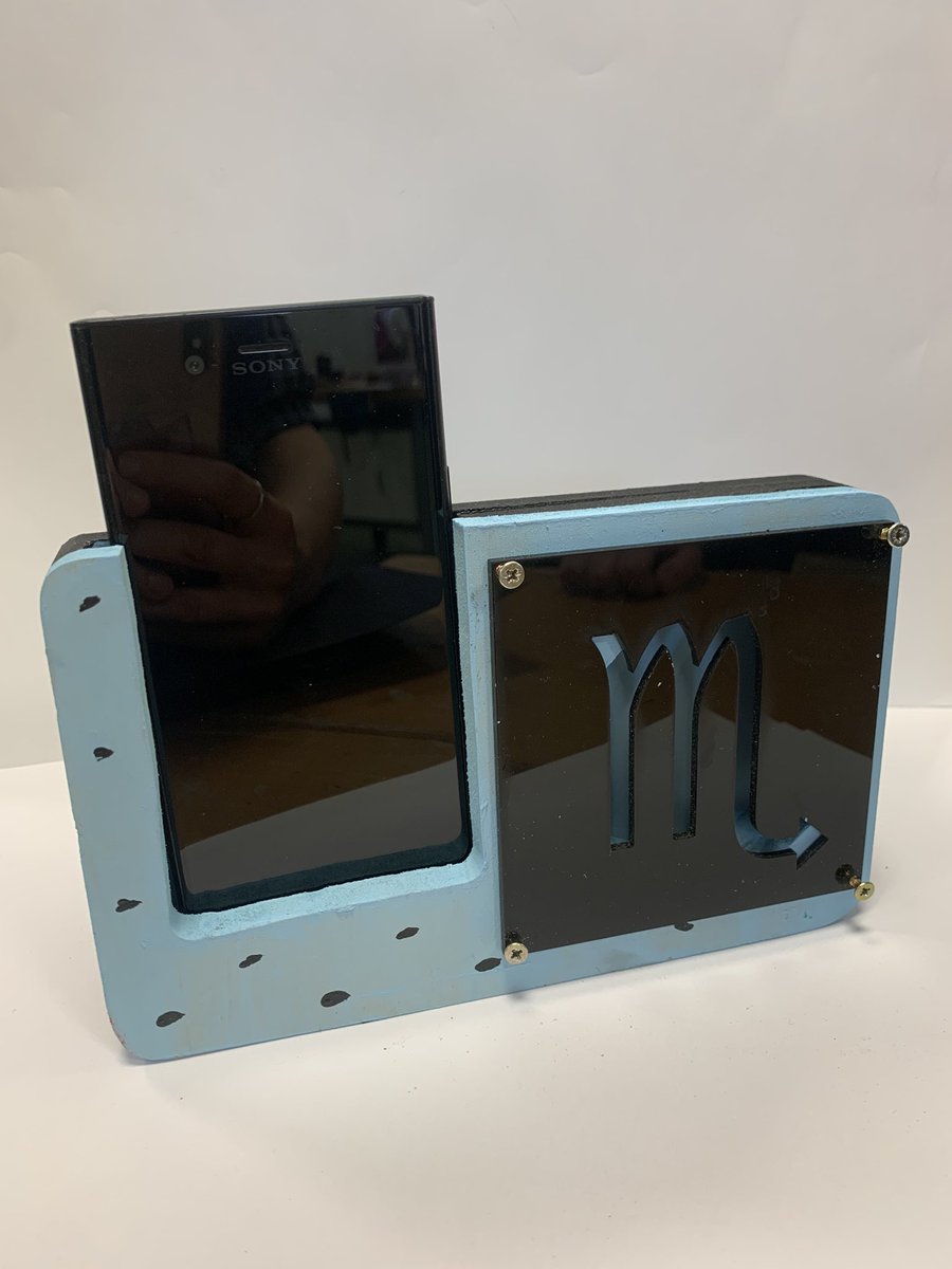 appleton_dt's tweet photo. And more 😍 #speakerproject #acrylic #lasercut #designandtechnology #dt #LEDlight https://t.co/7Ldcn3JW41
