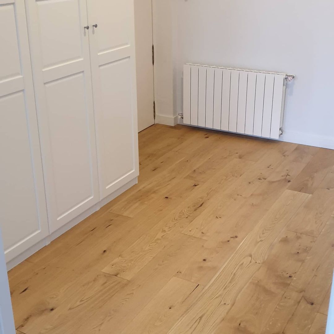 Mondecora's tweet photo. ¿Quieres darle un toque distinto a tu hogar y renovarlo con un toque elegante? ✨

En Mónparquet te ayudamos a elegir el parquet más adecuado para tu casa. ¡Infórmate sin compromiso! 🙌

https://t.co/y0R7DubOCS

#instalaciónparquet #restauración #sueloslaminados #reformashogar https://t.co/HoW67sOgu7