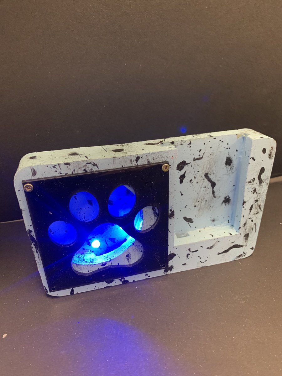 appleton_dt's tweet photo. More amazing work by year 8 students 😍 #design #speakerproject #passivespeaker #lasercutter #schoolproject https://t.co/choMMZFBAA