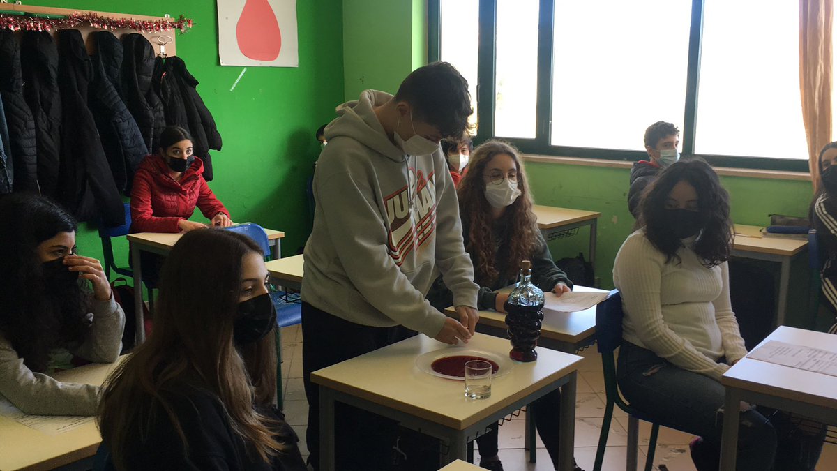 Online meeting.
Experiment about Greenhouse effect  activity was success. Great teachers and students from Italy, Turkey, Poland and Spain. Well done!
Istituto Comprensivo Mazzarino diretto dalla DS prof. ssa Adriana Quattrocchi
