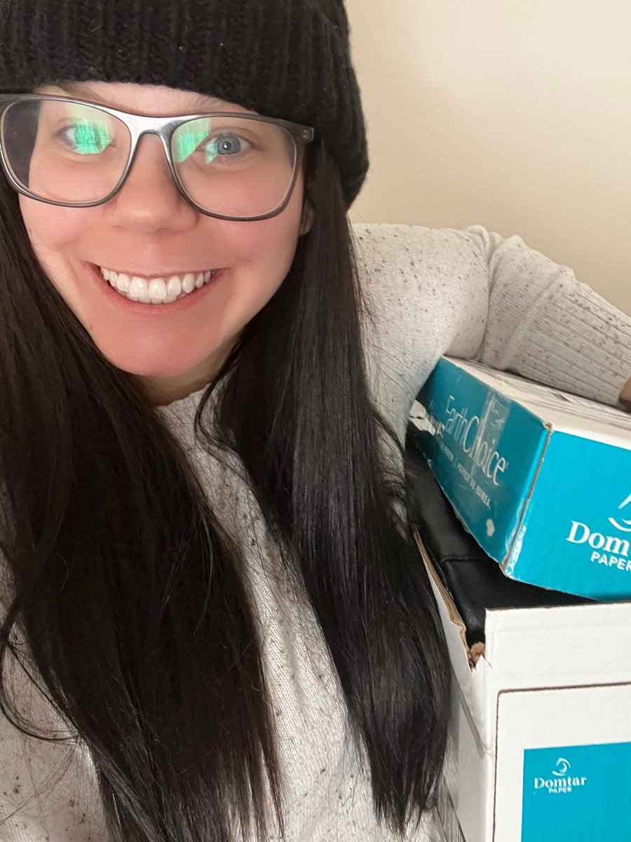 jess_sdlc's tweet photo. Best day ever! ππ»ππ» A package of purses for USW LU2020 WOS fill a purse campaign from my @Preventionlink family! β€οΈ Thank you @vineeta46 for having these delivered. #USWLocal2020 #WomenofSteel #Preventionlink #labourshowsup https://t.co/UWJCDNqlZz