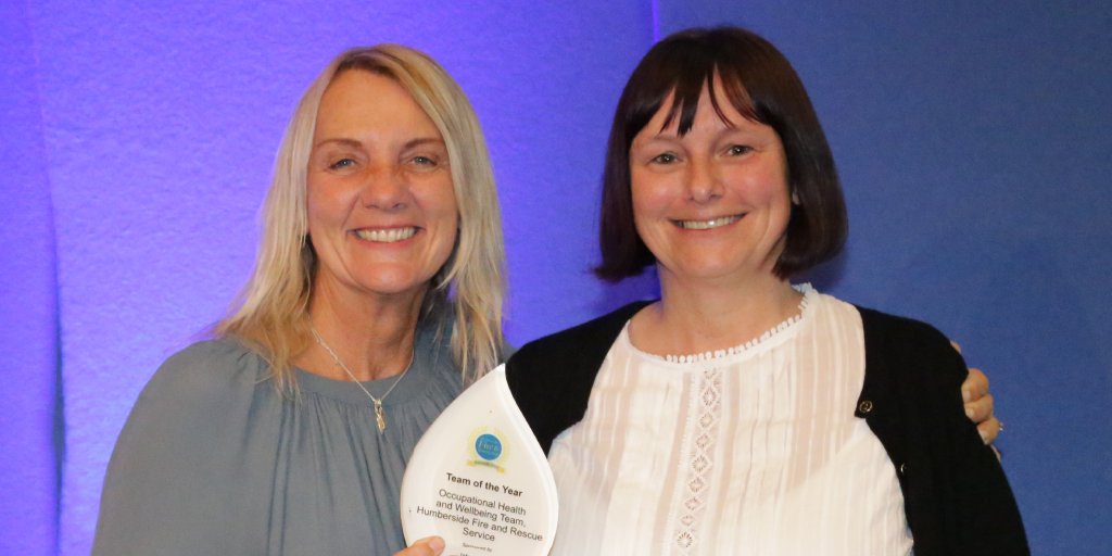 FireWatch_IT's tweet photo. Congrats to @HumbersideFire and the fabulous Occupational Health & Wellbeing Team on winning the 2021 Fire and Emergency Awards 'Team of the Year' trophy! Well done everyone. #FireWatch and @InfographicsUK were delighted to support this event. 🥇😍👏 #FIREMagazine https://t.co/MdKN8b3CKJ