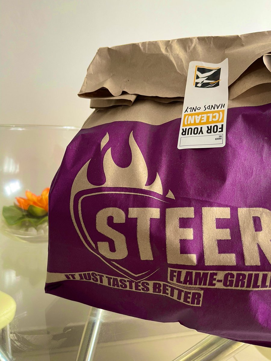 Belle_Fiore_'s tweet image. @Queen_Slee and I have been receiving such thoughtful essential and care packs since we got sick. Having people who genuinely care about you and your well-being in your life is top tier, I won’t lie 😭😭🥺🥺