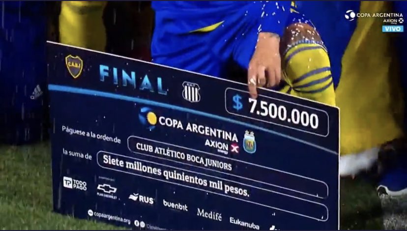 AtaqueFutbolero's tweet photo. Lo que se lleva el equipo campeón de cada copa nacional en dólares, hoy:

🇦🇷 Copa Argentina: 37.000
🇲🇽 Copa MX: 100.000
🇵🇪 Copa Perú: 354.000
🇪🇸 Copa del Rey: 1.500.000
🏴󠁧󠁢󠁥󠁮󠁧󠁿 FA Cup: 2.300.000
🇮🇹 Coppa Italia: 6.000.000
🇧🇷 Copa de Brasil: 17.00.000

Increíble… https://t.co/HP4aHaD6o2