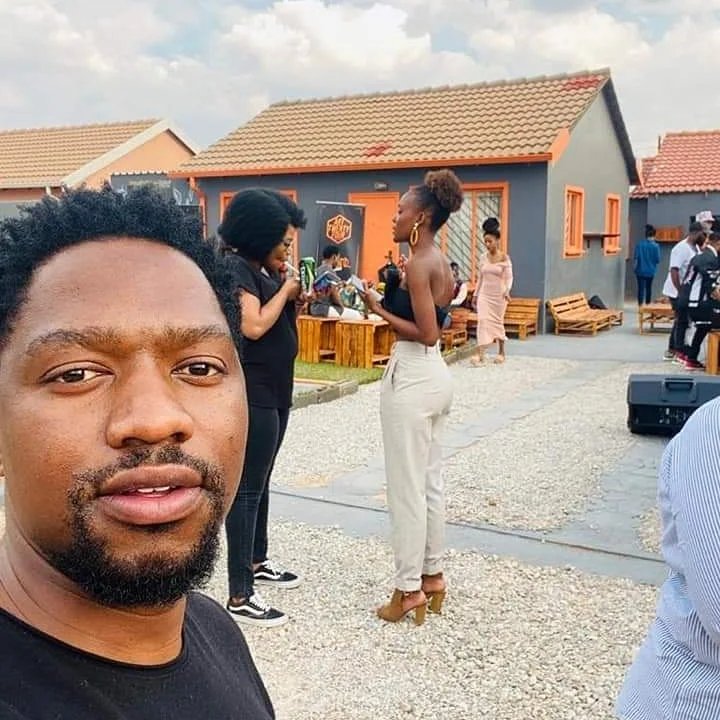 kumavanilla's tweet photo. Hello Family come join for us for Kumavanilla Markets Backyard &amp; Chill edition
18 DECEMBER 2021 
The Hab Protea Glen 📍 

Tickets are R20 at https://t.co/urCtxEdAXI 🎟️  see you there https://t.co/0o0QLkQTWn
