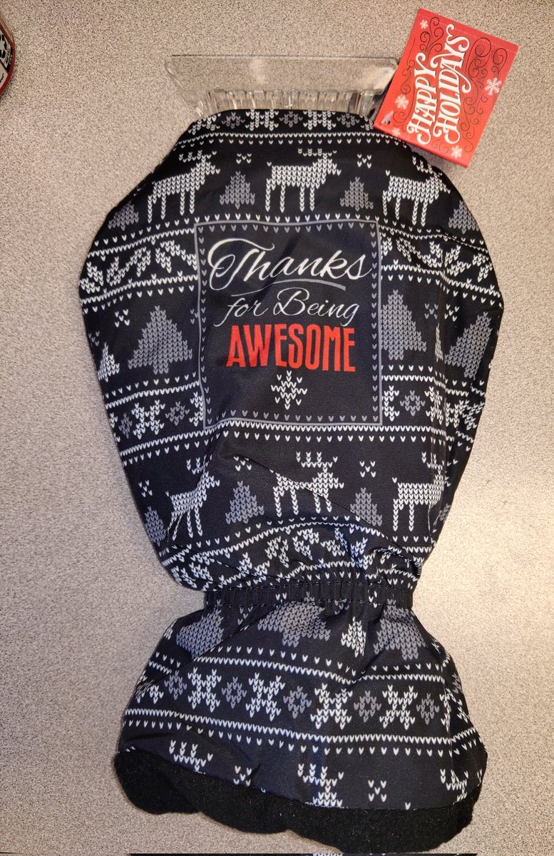 TechSpurlock's tweet photo. Top Notch Teacher award! Thank you #beavertech ! https://t.co/b3JqKMiF2F