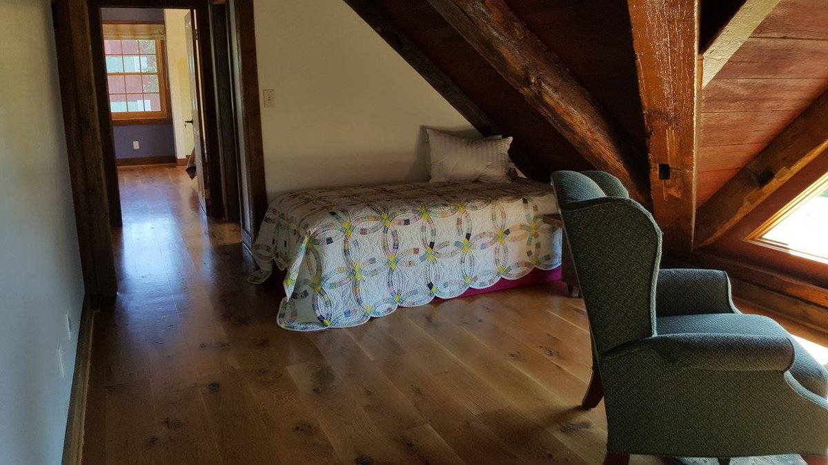 buildnaturally's tweet photo. #cozynooks come in all shapes & sizes
All create a small area, that is off of but connected to a larger space. #nooks satisfy our inner animal need for protection: where you #curlup & feel safe
#architectureexplained #whywelikethis #cozy #designitwell #tactilematerials #design https://t.co/TkAp5lpwSC
