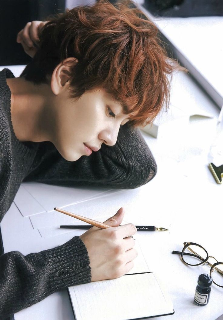 yeonna88's tweet photo. Good night 💙
#규현
#SUPERJUNIOR https://t.co/HiNGQWra1k