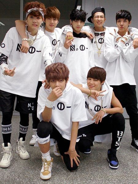 LindsayMendvil1's tweet photo. #MAMAMVOTE #BTSARMY #BTS #ARMYVOTE  Yo voto por estos chiquitos tan lindos....💜💜💜🥰🥰 https://t.co/XjlUP0rNCT