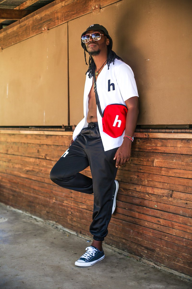BlaqhouseAfrica's tweet photo. #HustlefitBHC ♟ | New "h" hustlefit 2021/2022 https://t.co/egfJx0c4Zl