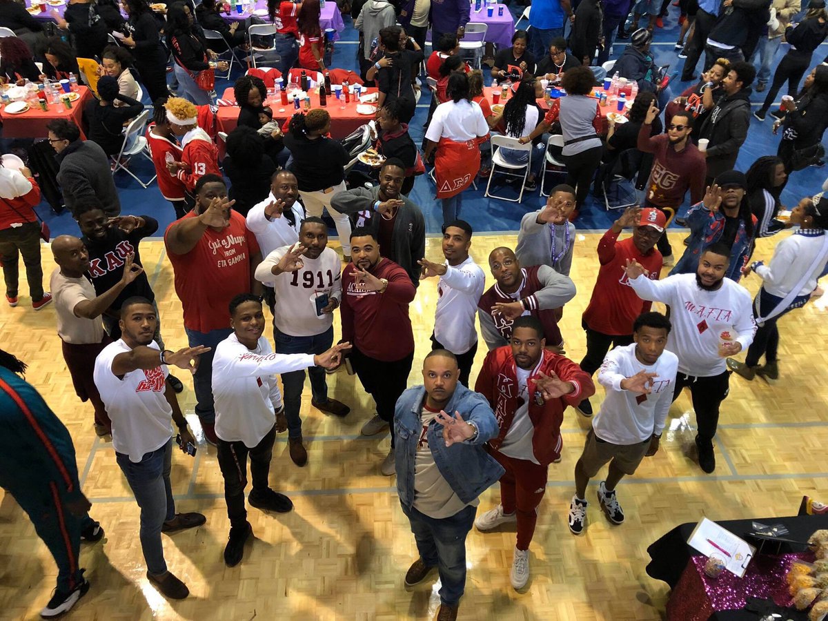 iam_MSanders_'s tweet photo. Eta Gamma on 1… Eta Gamma on 2… #LLEG 👌🏽♦️ it’s Charter Day https://t.co/JqdaTNONga