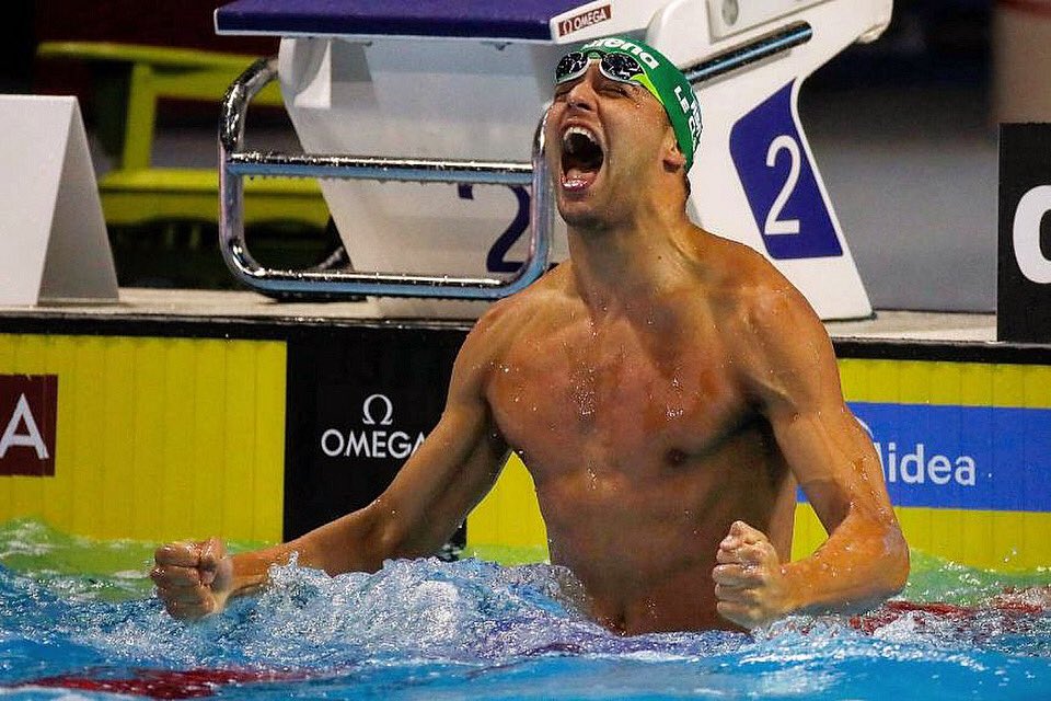 chadleclos's tweet photo. World record 5 years ago today 🔥 #100fly #windsor2016 https://t.co/wVlckfORMU