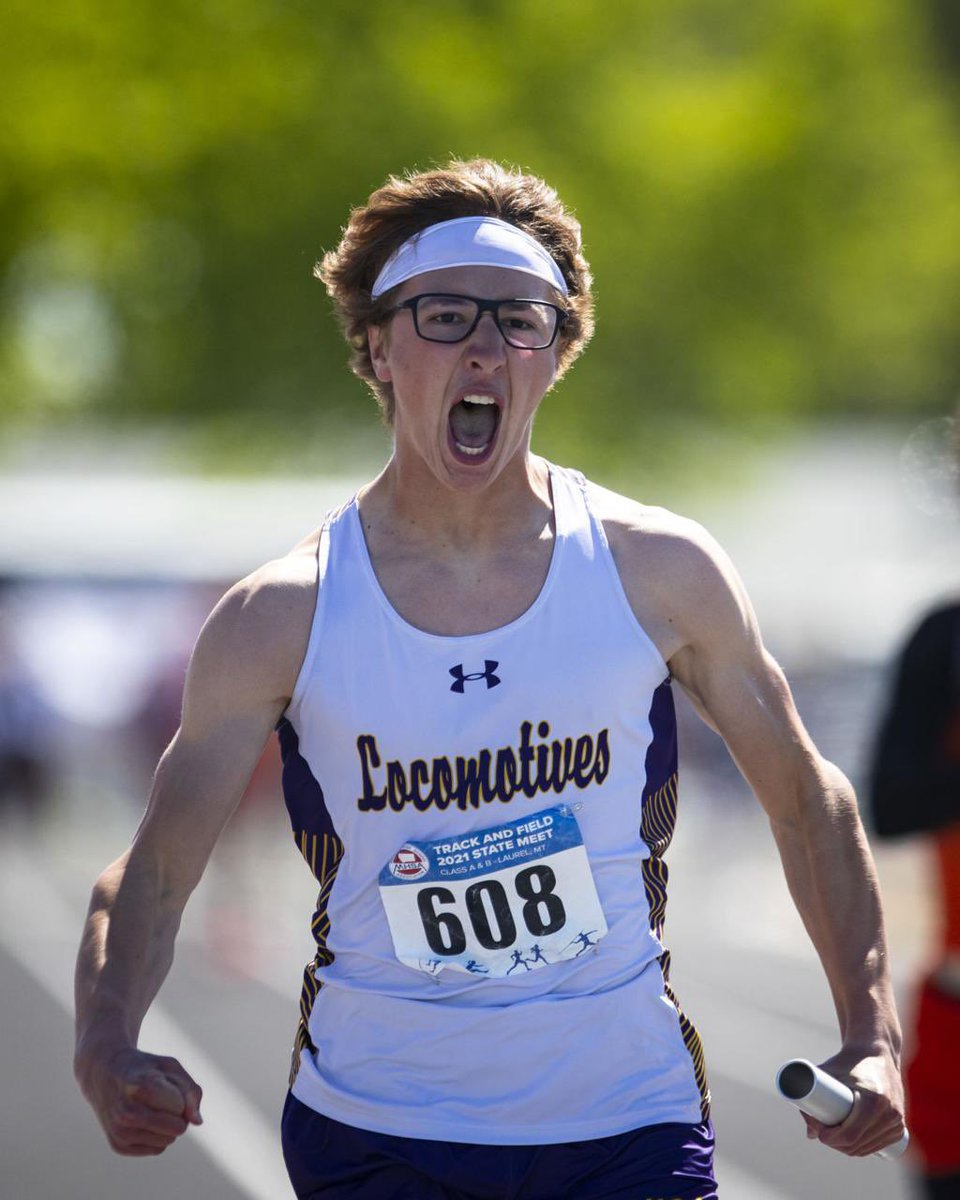 jwebinger6's tweet photo. I’m honored to announce my commitment at Montana State University! Extremely excited to continue my academic and athletic career. I wanna thank friends, family, and coaches!! Go cats! @MSUBobcatsTFXC https://t.co/ExhLI8Njnt
