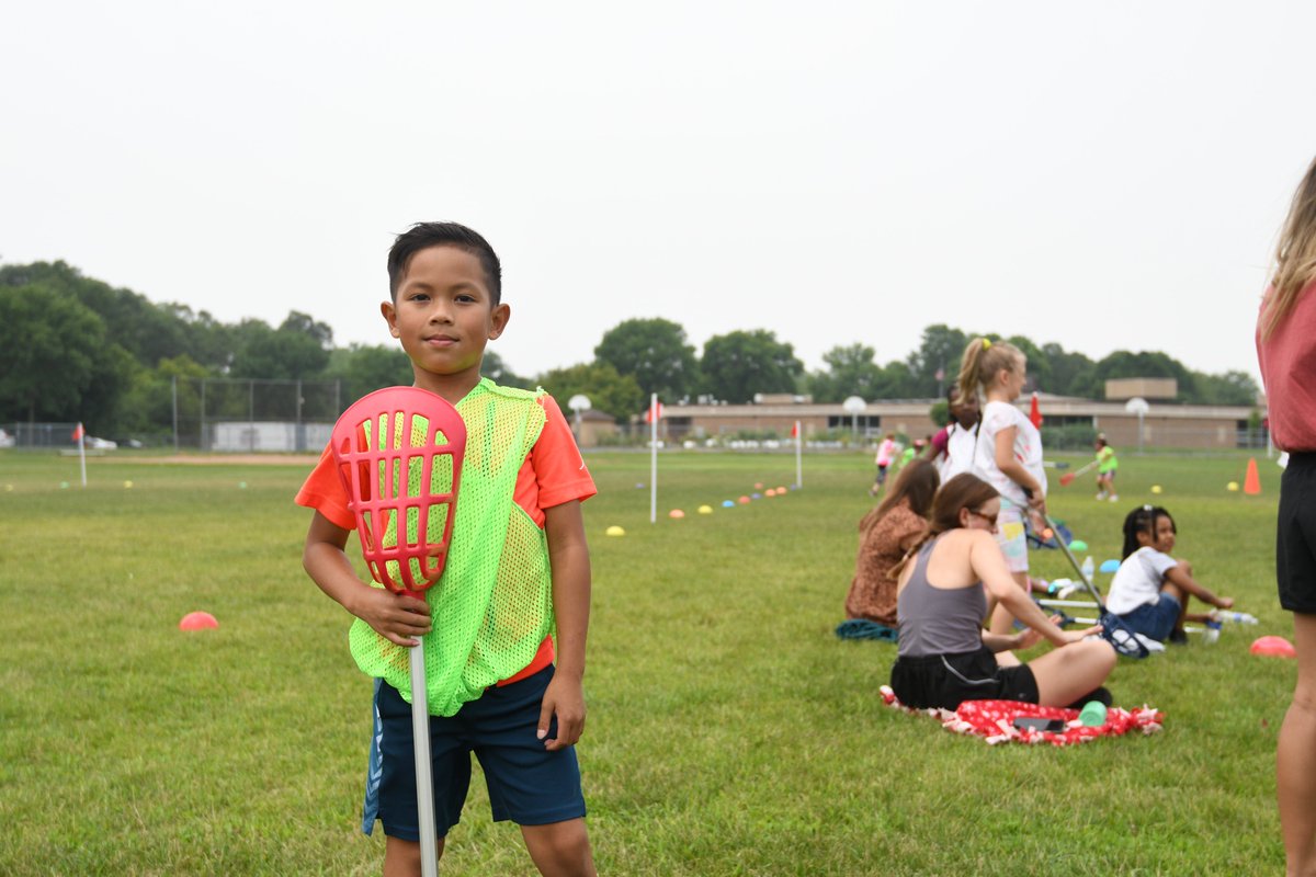 InSportsFnd's tweet photo. Our scholarship program is focused on providing financial assistance to young athletes. All kids with a passion for getting in the game who meet our guidelines are encouraged to apply for our InSports scholarships! Apply today at https://t.co/MB22eyX1ji https://t.co/JvEZE82MQU