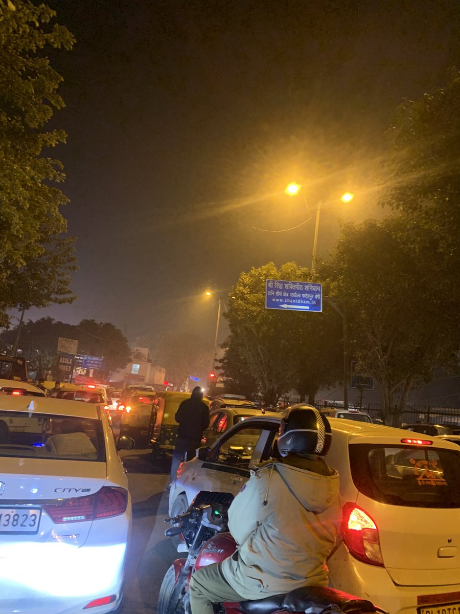ashokbasoya's tweet photo. We have been stuck in car at Asola Fathehpur Beri near Shaktipith Shanidham for more than 1 hour,no @dtptraffic in site 😡😡 #poortrafficmanagement #delhitrafficjam https://t.co/rAd9NIW5En