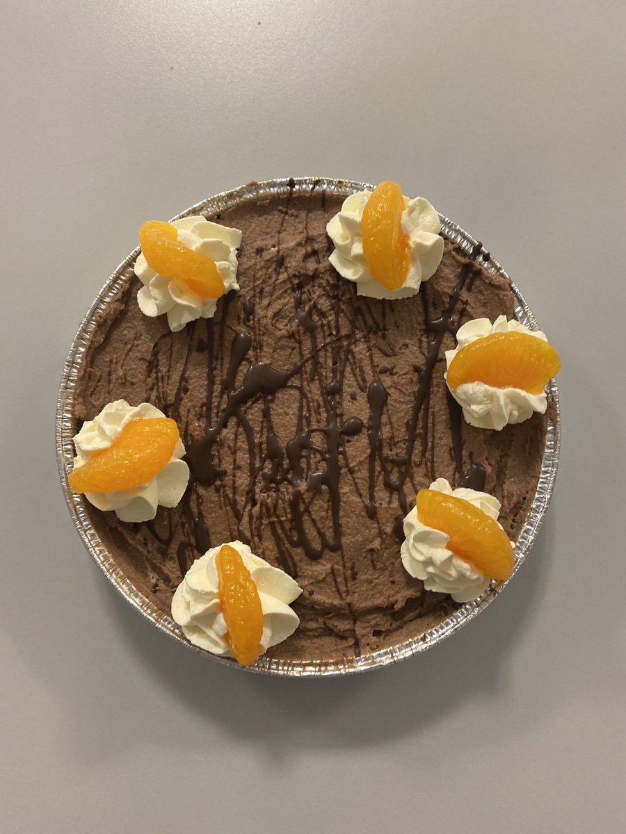 Ellon_HE's tweet photo. Chocolate Orange Cheesecake made by S2 as a treat before Christmas🍊 https://t.co/bnRRVas4lk