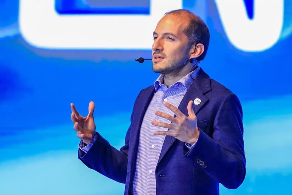 Anactv_mx's tweet photo. @AleGutierrez_mx participa en el lanzamiento de la plataforma 💻 https://t.co/3xjH1bYFQ0; proyecto que brindará una gran ventana tecnológica para el desarrollo de ideas y emprendimientos de jóvenes de @municipio_leon

#IdeaGto 
#SomosLeón

Alejandra Gutiérrez Pdta #ANAC https://t.co/TieW5X26jT