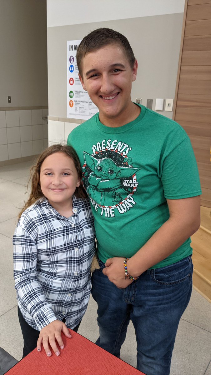 NelsonElemMusic's tweet photo. It doesn't get much better than your older brother coming to your school! Thank you so much @AlvinChoir101 for performing at @NelsonAlvinISD this morning! 🎵 https://t.co/f62NnVA6yv