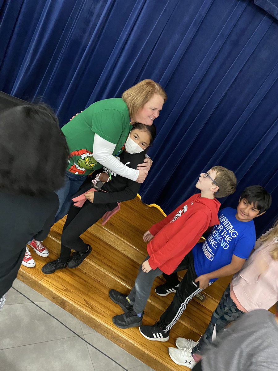 Wilson Elementary (@gowilsonrangers) on Twitter photo Ladies & Gentlemen, our 2021-2022 Wilson Teacher of the Year isβ¦. Mrs Beth Brandenburg! π
Congratulations Mrs Brandenburg! #WilsonWay <a href="/MrsBburgsClass/">Beth Brandenburg</a> Ladies & Gentlemen, our 2021-2022 Wilson Teacher of the Year isβ¦. Mrs Beth Brandenburg! π
Congratulations Mrs Brandenburg! #WilsonWay <a href="/MrsBburgsClass/">Beth Brandenburg</a>