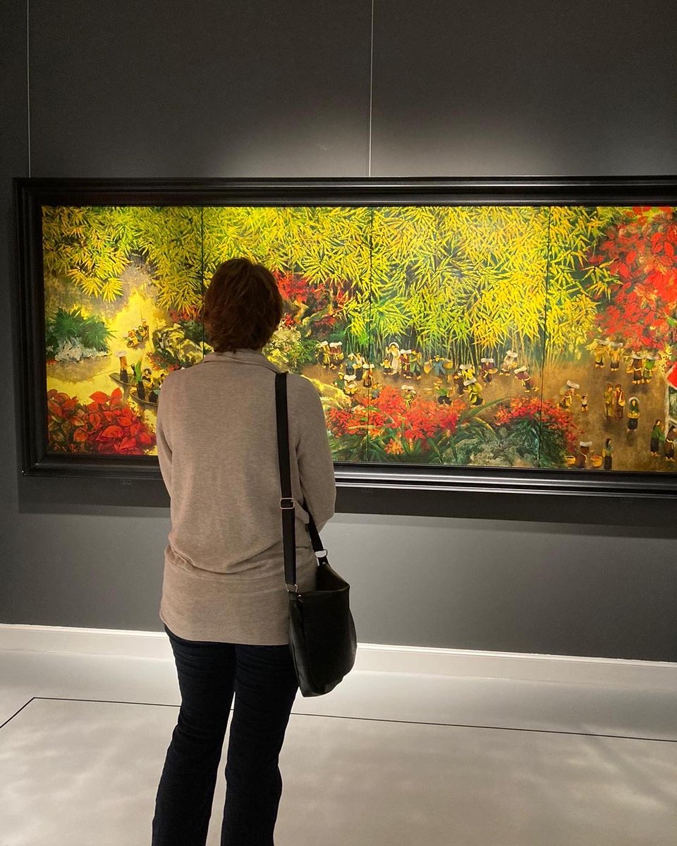 Genoten van de Vietnam-tentoonstelling in museum No Hero in Delden. Een bezoekje waard!