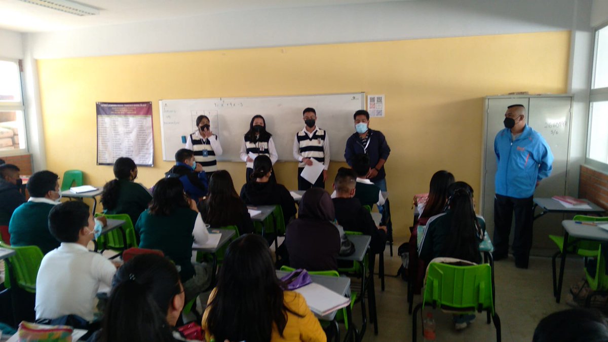 Escuela Preparatoria Oficial Núm. 371 tweet media
