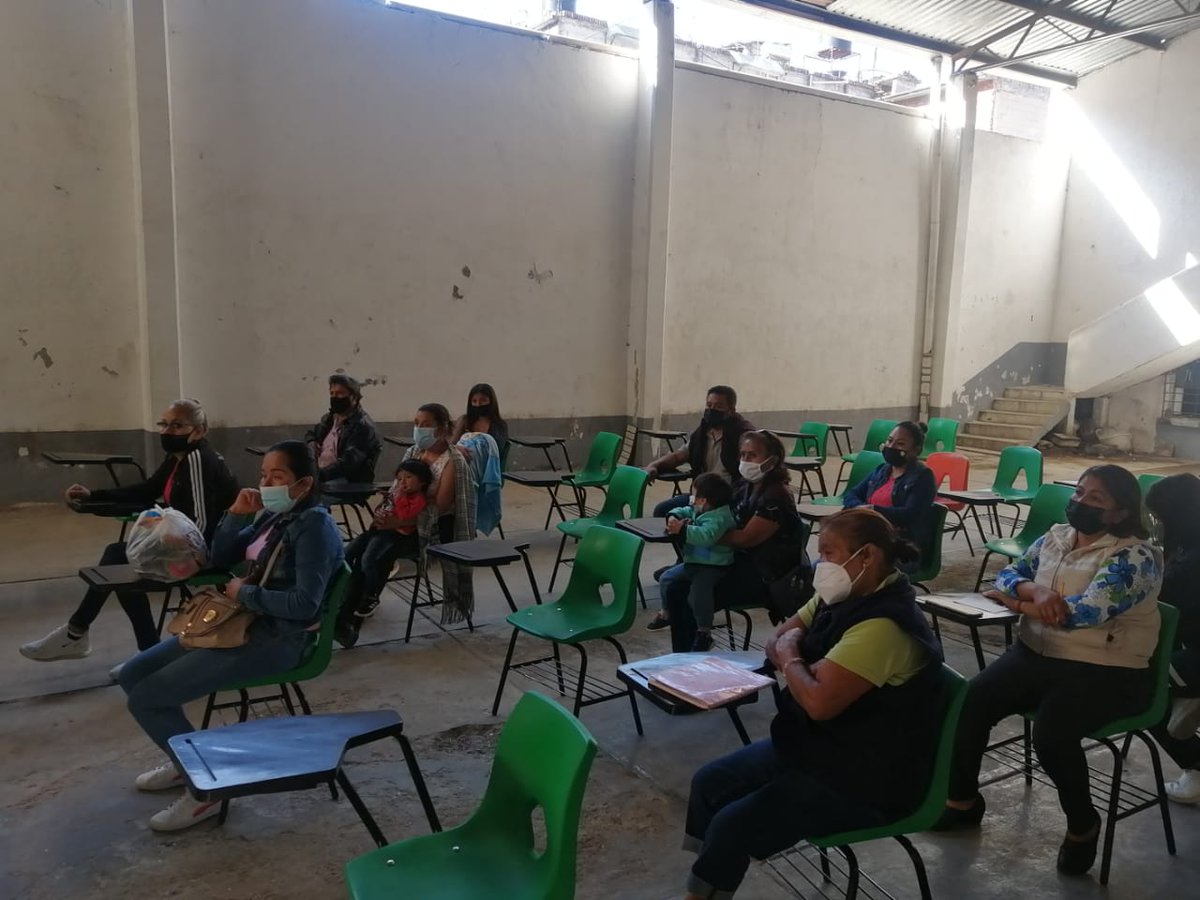 Escuela Preparatoria Oficial Núm. 371 tweet media