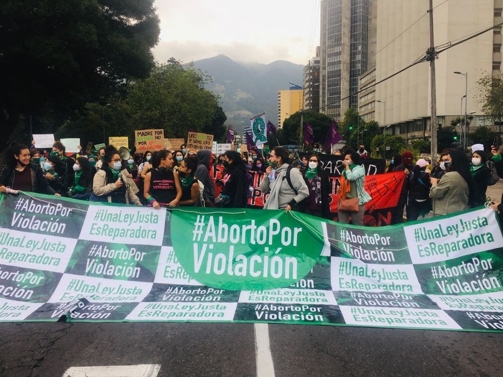 RedKapari's tweet photo. #AbortoPorViolación | Pasaron 83 años para que se dé luz verde a la despenalización del aborto. Con un presidente que responde a posturas ideológicas conservadoras, es urgente la vigilancia de su aprobación en el legislativo.⤵️
https://t.co/G4ZPbxDHvD
#UnaLeyJustaYReparadora https://t.co/auPJMDXk57