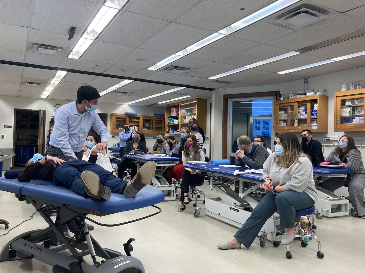 On Day 6 of the 14 days of DAT Weekend our recap brings to you…
<a href="/_nhattrup/">Nick Hattrup</a> discusses with our students about clinical neurodynamics &amp; neurologically oriented rehabilitation for orthopedic conditions. It’s always a treat to have <a href="/BU_AT_Residency/">BU Athletic Training Residency</a> with us!
