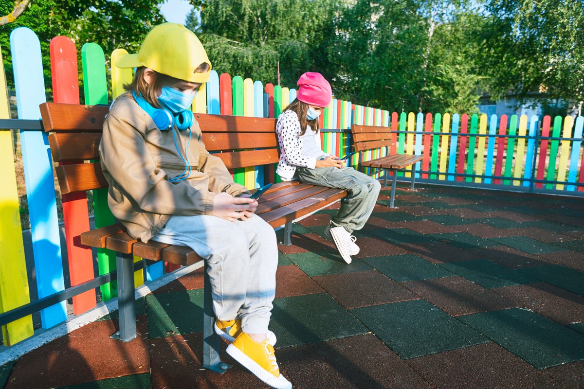 CIHR_IHDCYH's tweet photo. The #COVID19 pandemic has greatly affected the lives of children, youth, &amp; families across Canada.

@GovCanHealth is investing in 70 new @CIHR_IRSC research projects focused on mitigating those impacts. 
Learn more: https://t.co/z5Ej8XccIi #WeCANforKids https://t.co/NW8Q5814E9