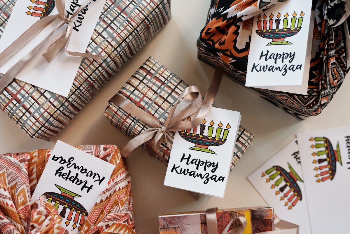 tfgpurpose's tweet photo. May this Kwanzaa be an especially meaningful one for your whole beautiful family. #Kawanzaablessings #happiness #family https://t.co/Oognfx2DfM