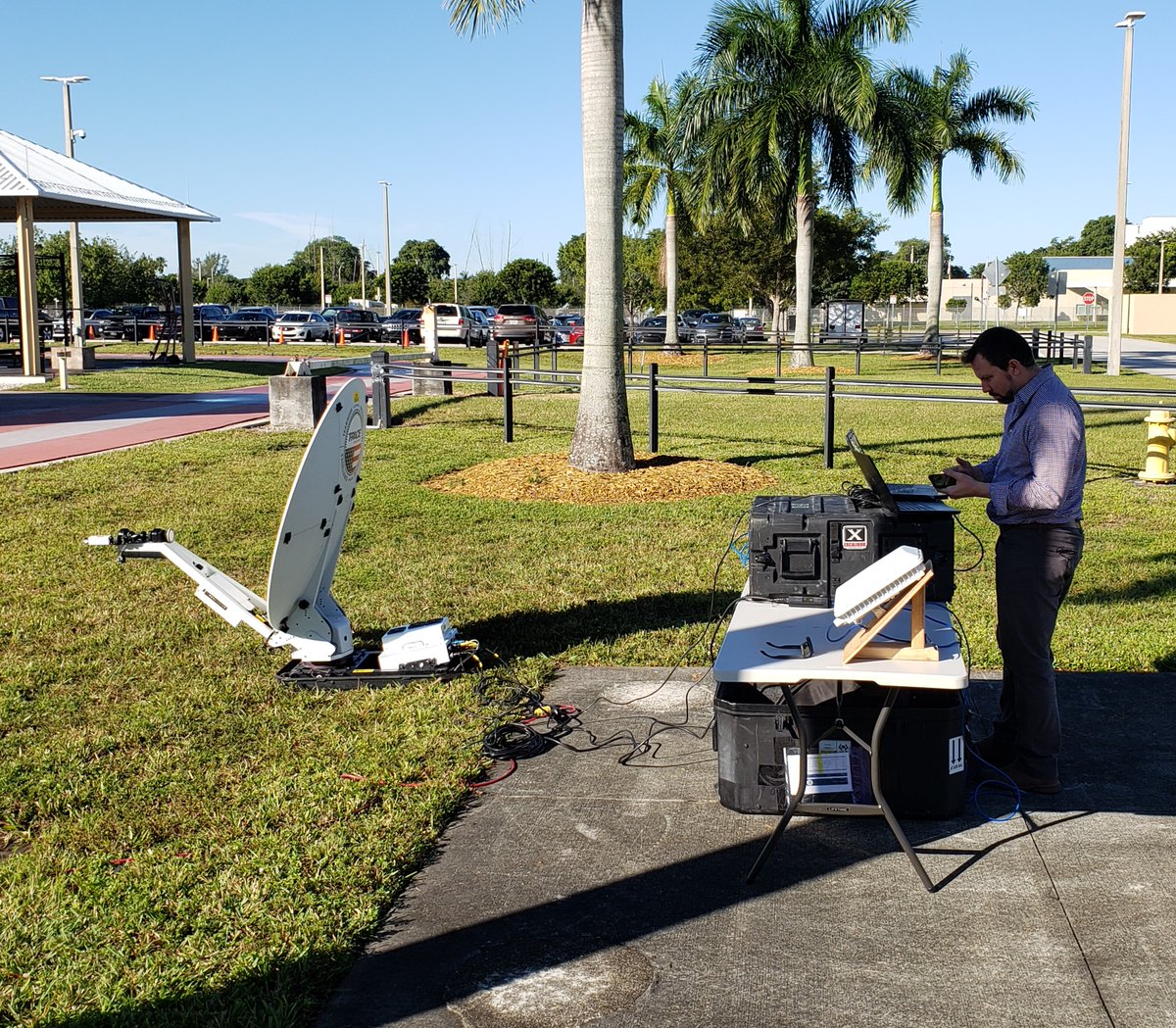 TraceSystemsInc's tweet image. Trace Systems Inc. had the opportunity to demonstrate our MWR Internet Program services to DISA SOUTH and #SOUTHCOM. Thanks COL Jack Sander and the #DISASOUTH team for hosting us on site and for coining the demo team. We look forward to continuing support of these missions!

#MWR