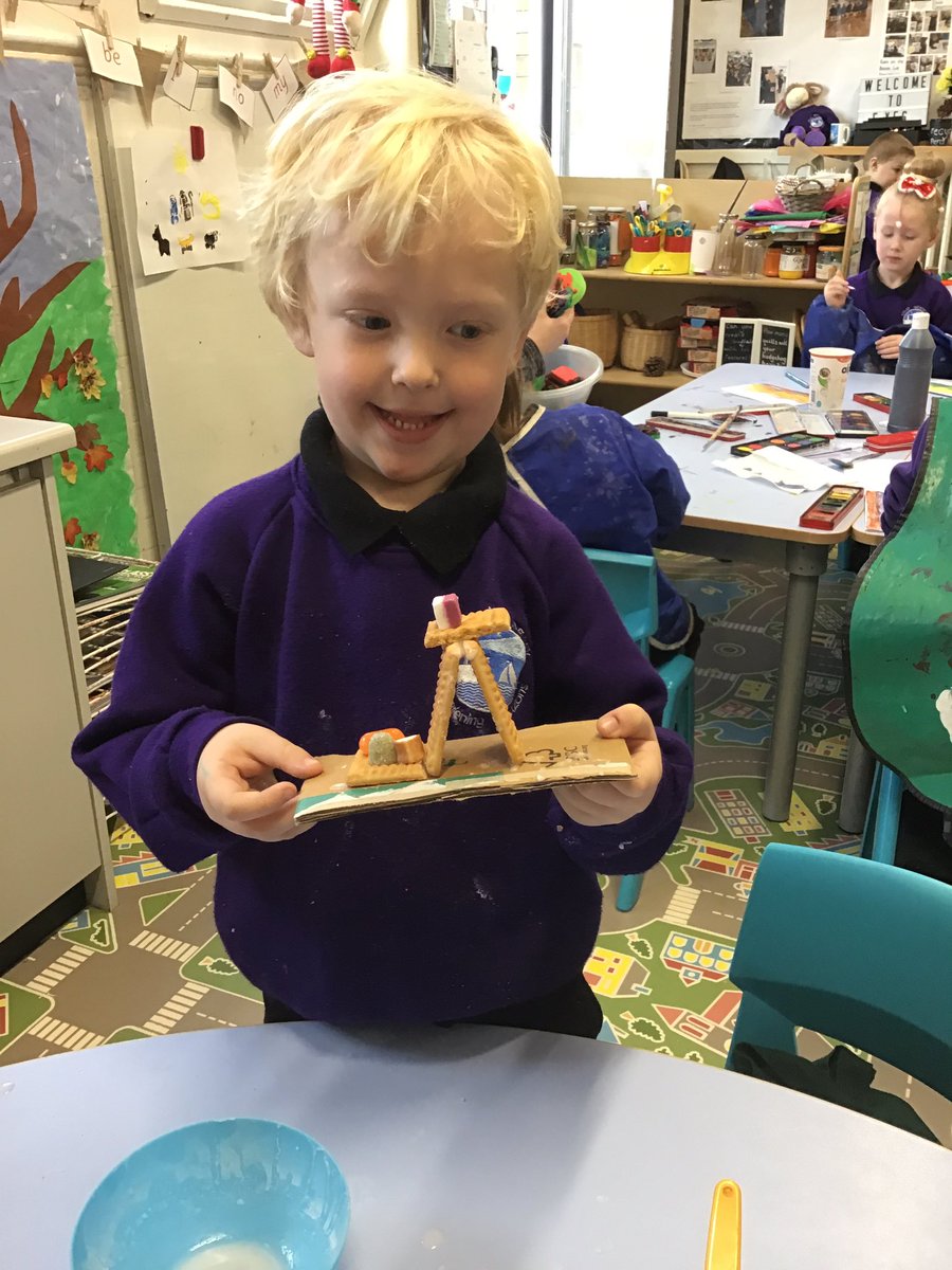 QuayAcademy's tweet photo. Can you create a stable for Mary and Joseph? Yes we can! #nativity #simplestructures @EYFSDRET1 @QuayPrincipal https://t.co/kXB7fHEtIt