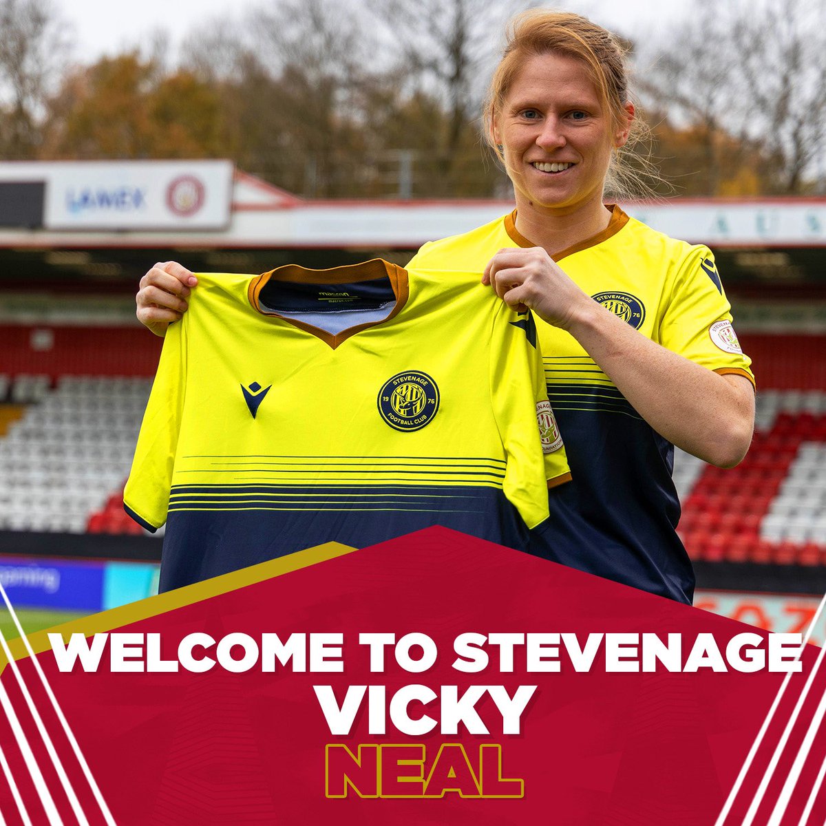 StevenageFCW's tweet photo. βπΌ ππππ‘ ππππ£π¨!! SFCW are delighted to announce the signing of @VNeal181!! Vicky joins us following a spell with MK Dons #WelcomeNeal #GreaterTogether π΄βͺοΈ https://t.co/szHnXHEe7x