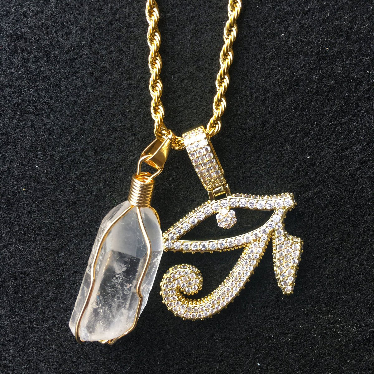 CalmDeion's tweet photo. These necklaces are powerful. ✨ https://t.co/QaZYMFAwCy