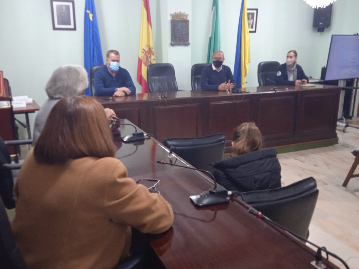 <a href="/Fibroaljarafe/">Fibroaljarafe</a> agradece tanto a la Fundación Decathlon como al Ayuntamiento <a href="/sjaznalfarache/">Ayuntamiento de San Juan de Aznalfarache</a> la colaboración en este proyecto que tan importante va a ser para todos sus usuarios de esta asociación.