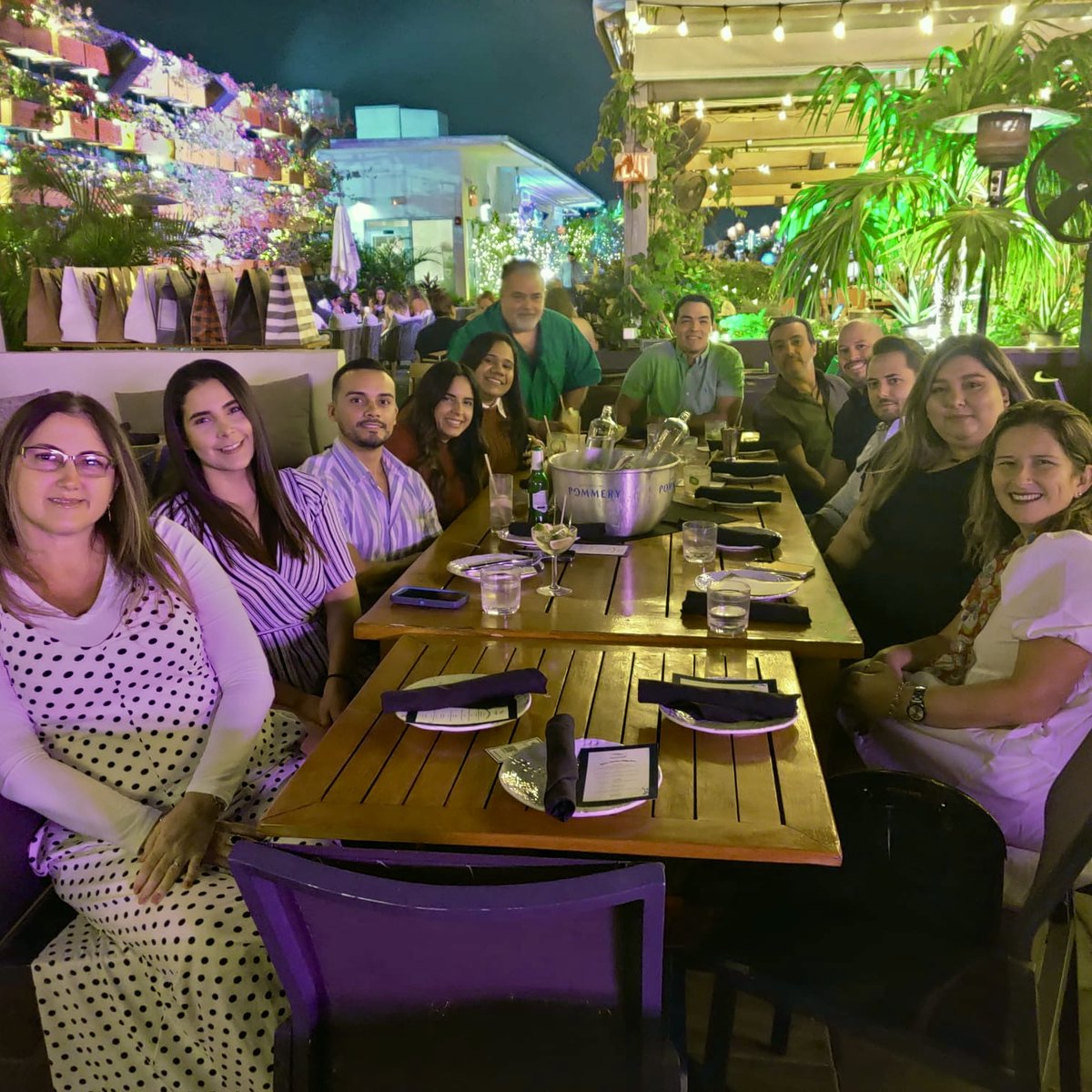 pegasus_dallas's tweet photo. Happy Holidays from the Miami office!๐
๐ Our Miami team gathered for their Annual Holiday Party to enjoy a nice dinner and play a White Elephant and raffle game. #holidayparty #miami #pegasuslogistics #family #thedifferenceisfun https://t.co/mYbozQ0NVF