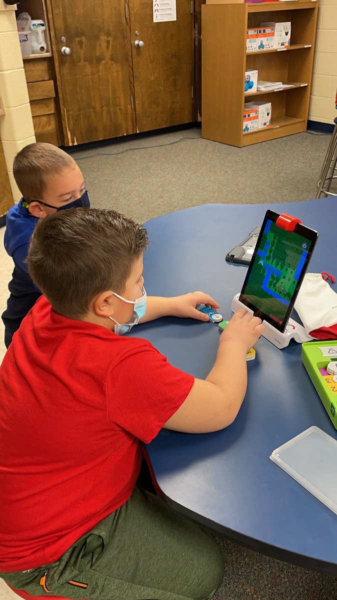 MrsBrownC's tweet photo. Programming in 1st grade with @PlayOsmo and #Awbie #gsdpride #hourofcode to teach sequential thinking, problem solving, and designing solutions #ngss @HunterHornets https://t.co/9HVeWTJFJL
