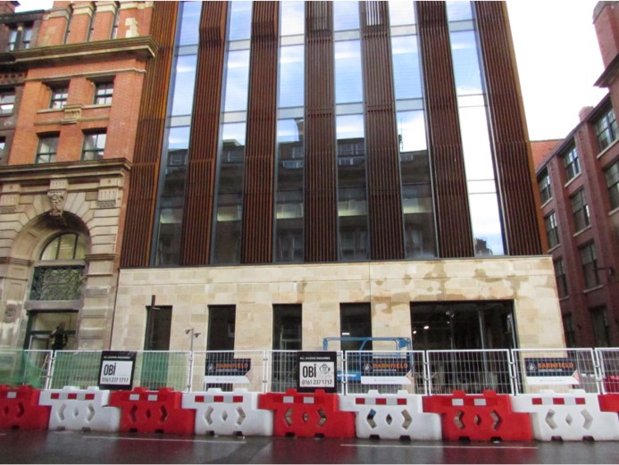 AGFLimited's tweet photo. 25-27 Dale Street, Manchester is nearing completion. A £5.4m 5-storey new office building with retail/leisure on the ground floor for Kamani Property Group. All glazing and architectural fins by @AGFLimited https://t.co/Y5yodusLFo
