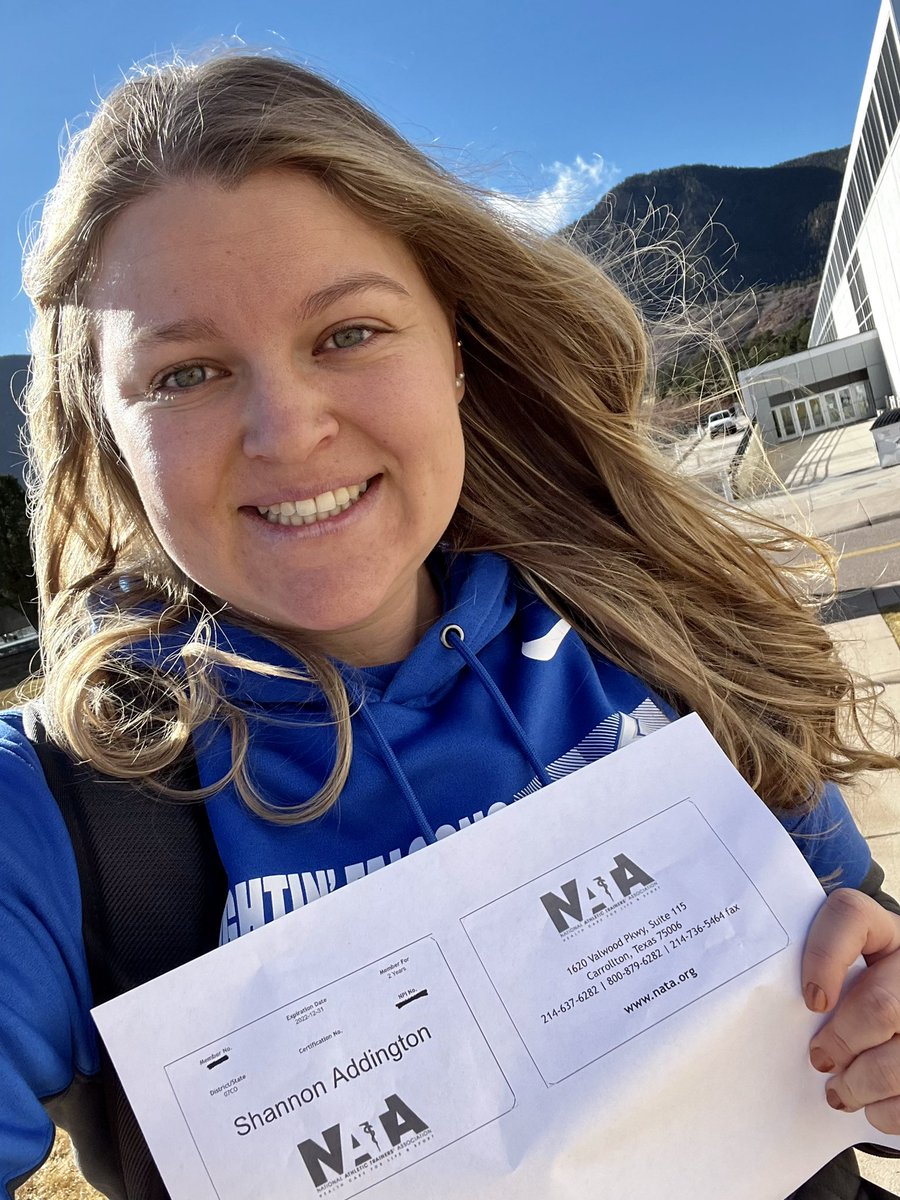1998Add_Sha's tweet photo. As an AT student the resources provided through NATA membership help me prepare for taking the BOC, applying for jobs, and going through the interview process. 
Have you renewed your membership yet? @NATASLCreps https://t.co/jBXPIs7sUZ