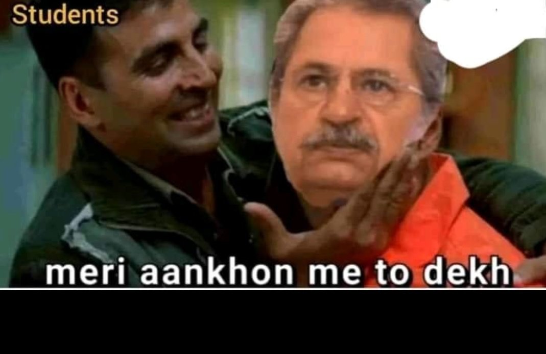 After 1st case reported in Pak  students right now 😂
#funniesttweets
#Omicorn
#BreakingNews