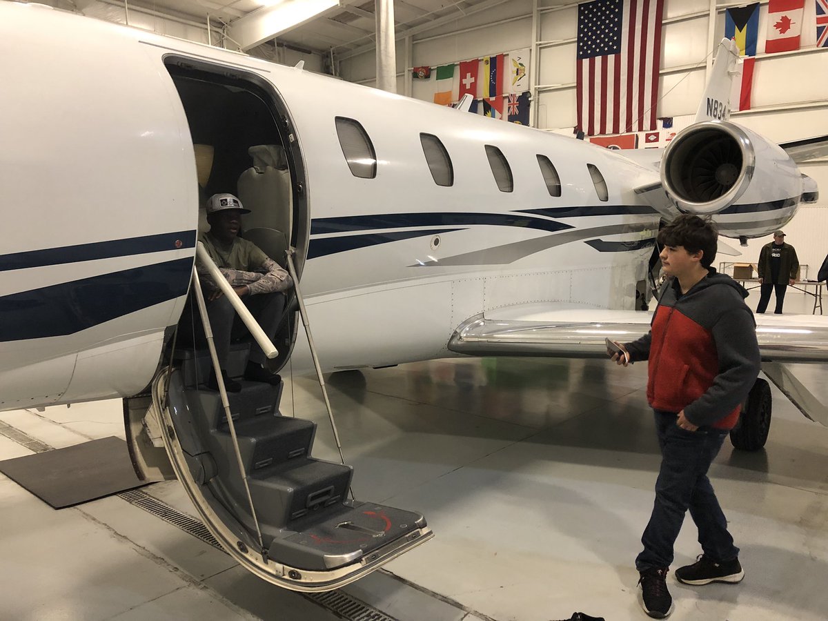 AerospaceGtc's tweet photo. @AerospaceGtc students had the opportunity to visit the Greeneville Municipal Airport! There, students learned about FBO capabilities, were introduced to MEDEVAC operations, and toured a private jet! @GreeneTechCtr @GreenevilleCity @GreeneCoSch @GreenevilleTown https://t.co/jFrhVzUFwR