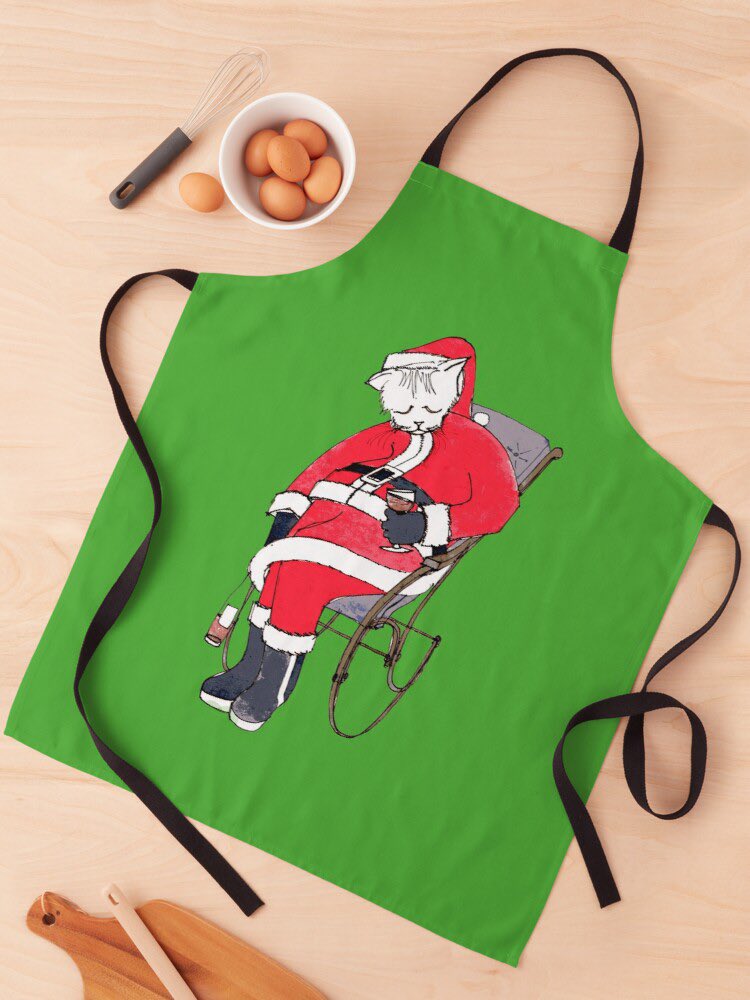 MooMooPhoto's tweet photo. Poppa Moo’s Sleepy Santa Christmas Apron only at - https://t.co/Nes2zkE8Ce 😁😁
Get in quick peeps as I think today is last day to guarantee it reaches you in time for Chrimbo!! 
#moomooart #poppamoo #santapaws #catlovers #christmasgifts #supportartists #redbubble #penandink https://t.co/nrdmWeSNvs