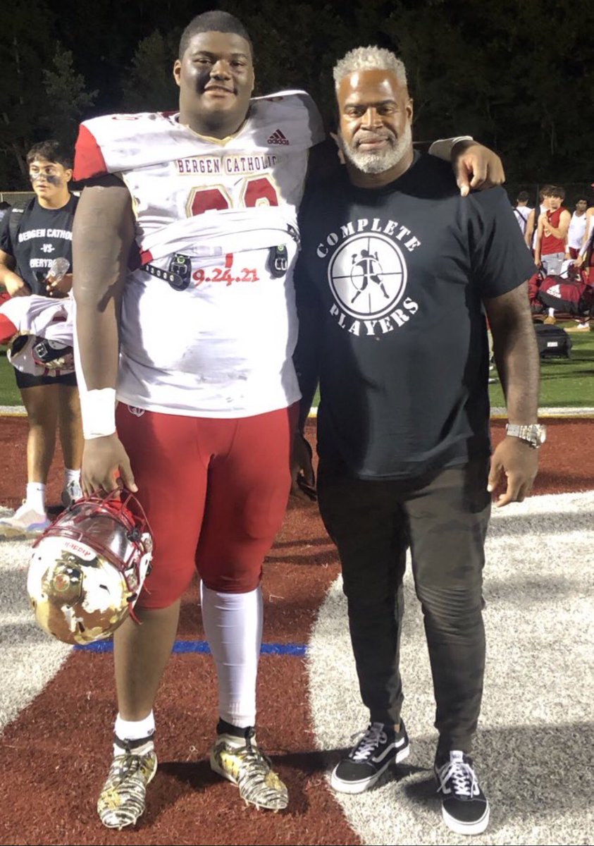 COMPLETE PLAYERS 2021 1st and 2nd team NEW JERSEY ALL-STATE LINEMEN!  <a href="/TDj2x/">De’Juan “6God” Samuels</a> <a href="/JrSydir/">Sydir Jr.</a> <a href="/LatoreJack/">Jack Latore</a> <a href="/thedom_brogna/">Dominick Brogna</a>   #Completeplayersinc #DLtraining