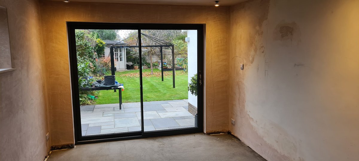 We recently completed this sleek dining room extension in Parklands 🏠

Our challenge was to get the new build to blend seamlessly into the existing house, which was over 50 years old. 

We can’t see a difference! Well done to the team 👏🏻

#msbc #construction #visitsussex