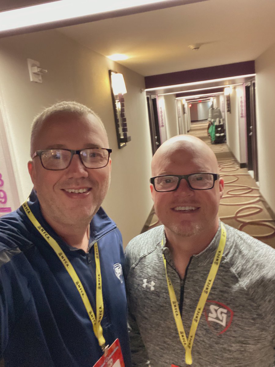 fieldwallpads's tweet photo. Good morning #NFCA &amp; welcome to Las Vegas. #NFCAorBUST Make sure to stop by booth #632 and meet @DustanCoons &amp; @Todd_Lovelace - the best thing going around in Stadium Wall Padding &amp; Netting. Exhibitor hall hours today 11-6 and tomorrow 9-3. @SportsG87  @NFCAorg #WCWS #BOOYAH https://t.co/EFbBaEE0lx
